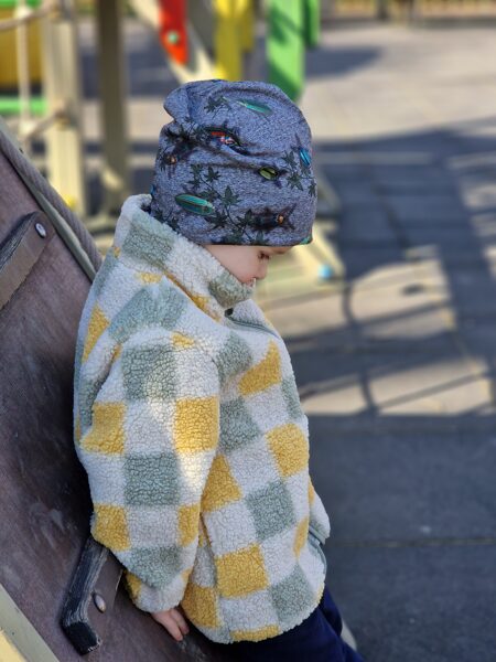 Kokvilnas trikotāžas cepure un tuneļšalle "KUKAINĪŠI UZ PELĒKA"